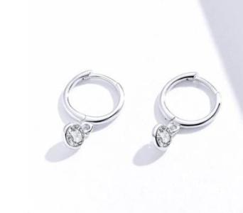 Choose Drop Earrings that Reflect your Personality