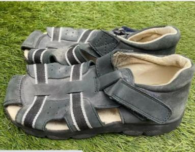 Boys grey sandals