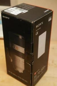 SONY FE mm F2.8 GM OSS SEL70200GM G Master zoom lens MINT in box UK