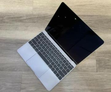Macbook A1534 Retina Grey laptop 500gb SSD 8gb pro ram memory