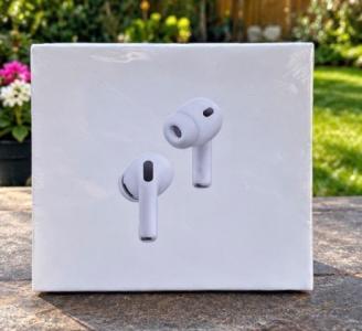 Apple AirPods Pro 3 with ANC