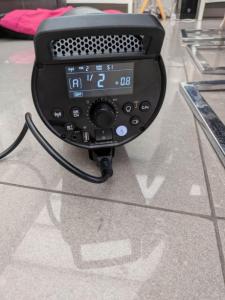 Professional studio flash