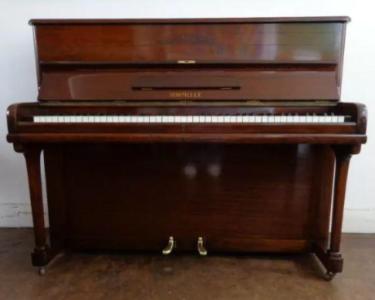 Professional Murdoch (Normelle model) reconditioned overstrung upright, 3-year guarantee