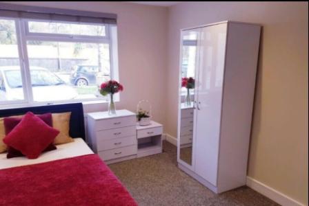 Ensuite double room including bills for single occupancy
