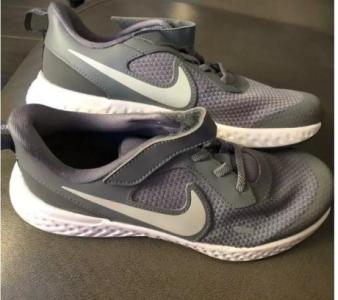 Brand new junior boys Nike trainers