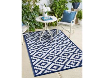 Nirvana Outdoor Recycled Plastic Rug (Navy Blue/White)
