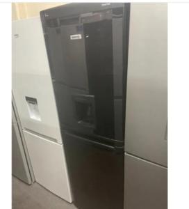 BLACK BEKO FRIDGE FREEZER WITH WATER DISPENSER FROST FREE