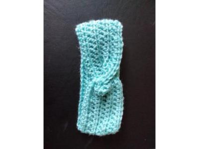 Hand crochet twisted child's headband/earwarmer