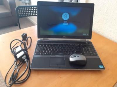 DELL LAPTOP 8GB RAM 700GB STROGE WINDOWS 10 Pro
