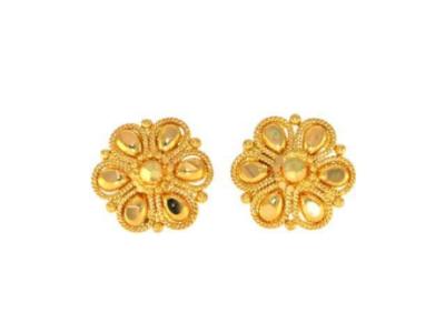 Why Earrings Are a Way to Express Yourself