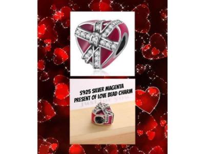 S925 Silver Magenta Present of Love Bead Charm