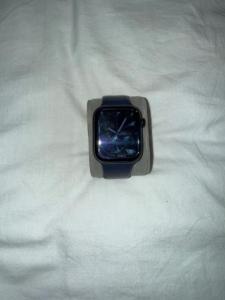 Apple Watch Series 8 GPS 45mm - Midnight Aluminum - Excellent Condition*