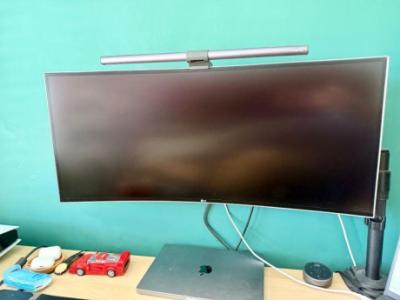 LG 34UC99-W 34” UltraWide Curved Monitor